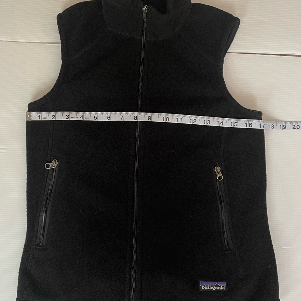 Patagonia Synchilla Black Full Zip Fleece Vest size small Women’s - Picture 3 of 7